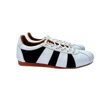 Load image into Gallery viewer, Delicious Junction White & Black Chad Leather Trainer