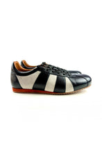 Load image into Gallery viewer, Delicious Junction Black & White Chad Leather Trainer