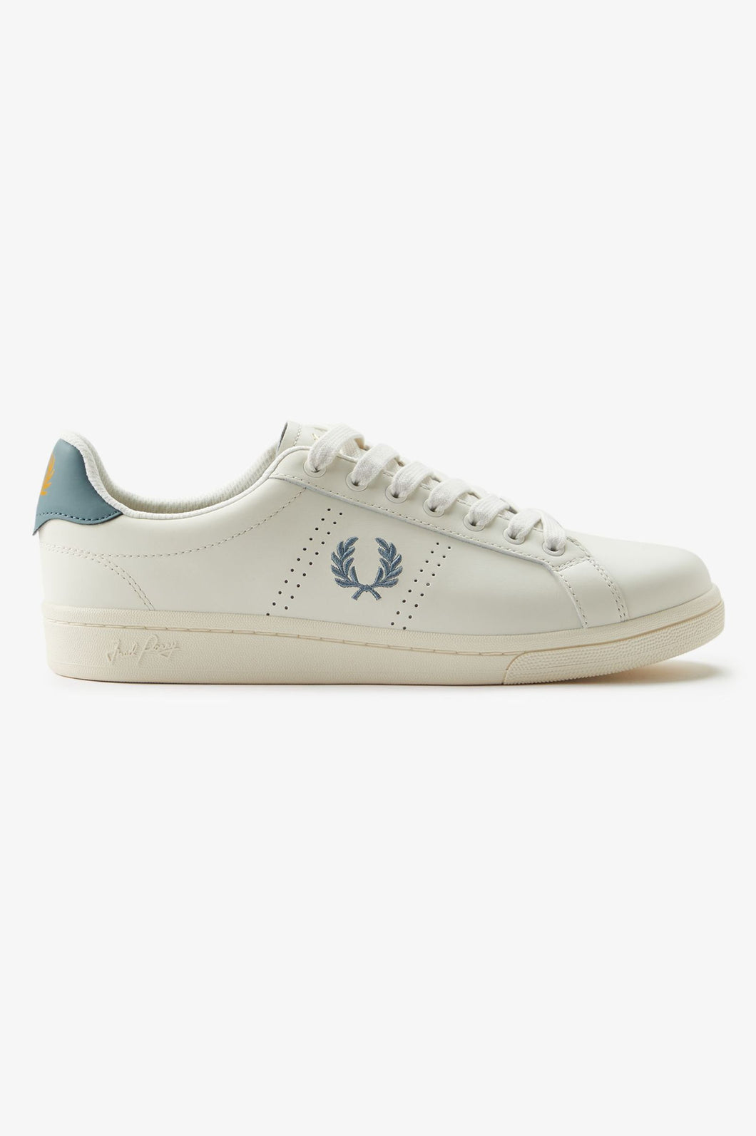 Fred Perry Trainers in Light Ecru
