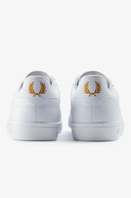 Load image into Gallery viewer, Fred Perry Trainers in White and Gold

