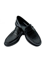 Load image into Gallery viewer, Delicious Junction Black Brummel Basket Weave Loafers
