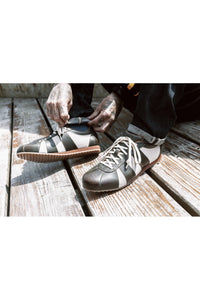 Delicious Junction Dark Olive Chad Leather Trainer