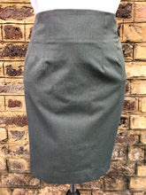 Load image into Gallery viewer, Relco Ladies Green Tonic Skirt
