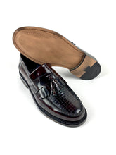 Load image into Gallery viewer, Delicious Junction Oxblood Basket Weave Loafers
